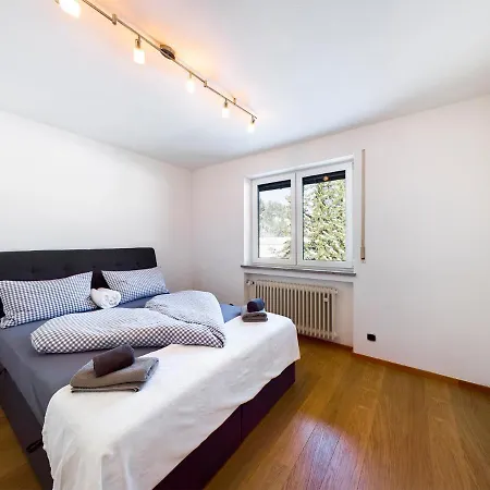 Schnitzerstube Apartment Mittenwald Exterior photo